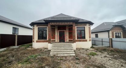 Купить 4-х комнатную дом в г. Станица ессентукская. Фотография №2 Купить 4-х комнатную дом в г. Станица ессентукская. Фотография №2