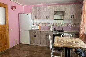Продам квартиру 1 комнатную с общей площадью 37м2, 1/1 эт., на улице Лермонтова, г. Пятигорск, Ставропольский край, Россия, агентство АН Черника Продам квартиру 1 комнатную с общей площадью 37м2, 1/1 эт., на улице Лермонтова, г. Пятигорск, Ставропольский край, Россия, агентство АН Черника
