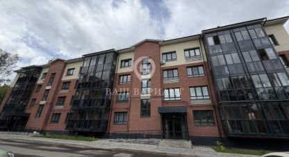 Продам квартиру 2-х комнатную с общей площадью 66.89м2, 1/4 эт., на улице Клубная, г. Ярославль, Ярославская обл., Россия, агентство Ваш Вариант. Фотография №1
