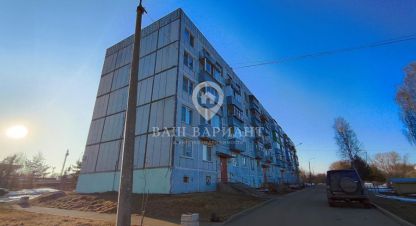 Продам квартиру 2-х комнатную с общей площадью 47.1м2, 2/5 эт., на улице Пр-кт генерала батова, г. Рыбинск, Ярославская обл., Россия, агентство Ваш Вариант. Фотография №1