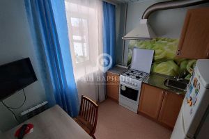 Продам квартиру 1 комнатную с общей площадью 30.1м2, 2/5 эт., на улице Архитектурная, г. Рыбинск, Ярославская обл., Россия, агентство Ваш Вариант