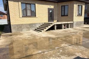 Продам дом 4-х комнатный с общей площадью 137.4м2, на улице Шоссейная, г. Козет аул, Адыгея респ., Россия, агентство Мореон Инвест