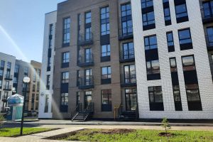Продам квартиру 2-х комнатную с общей площадью 78.5м2, 4/4 эт., на улице Звёздный, г. Посёлок ный, Оренбургская обл., Россия, агентство ЦН "Авега"