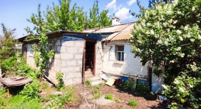 Продам дом 4-х комнатный с общей площадью 40.8м2, на улице 8 марта, г. Ище рп, Волгоградская обл., Россия, агентство Живем Дома. Фотография №1