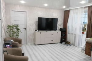 Продам квартиру 2-х комнатную с общей площадью 43.4м2, 4/5 эт., на улице Половинская, Ксм район, г. Курган, Курганская обл., Россия, агентство Домовой45 Продам квартиру 2-х комнатную с общей площадью 43.4м2, 4/5 эт., на улице Половинская, Ксм район, г. Курган, Курганская обл., Россия, агентство Домовой45