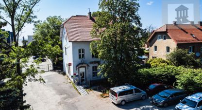 Продам квартиру 4-х комнатную с общей площадью 84.1м2, 2/2 эт., на улице Советская ул, г. Янтарный, Калининградская обл., Россия, агентство ООО Базис-Недвижимость. Фотография №1