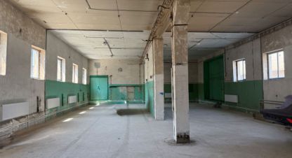 Снять производственно-складское помещение, 320 кв. м. Фотография №1 Сдам производственно-складское помещение с общей площадью 320м2, на улице Козловская, Ворошиловский район, г. Волгоград, Волгоградская обл., Россия, агентство Живем Дома. Фотография №1