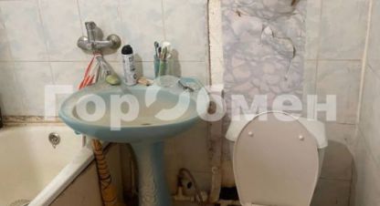 Купить квартиру 2-х комнатную, 42.6 кв. м., Россия, г. Новочеркасск. Фотография №8