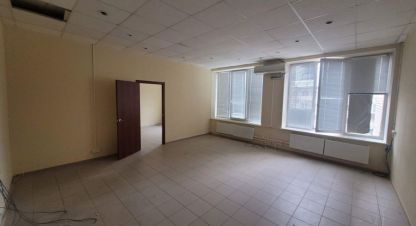 Снять офисное помещение, 33.7 кв. м. Фотография №1 Сдам офисное помещение с общей площадью 33.7м2, на улице Гурьянова, г. Обнинск, Калужская обл., Россия, агентство Джойнио. Фотография №1