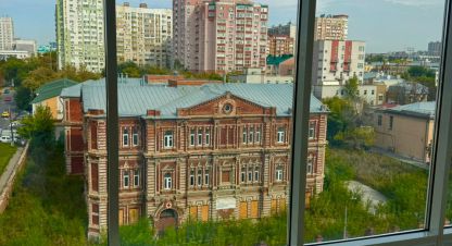 Снять офисное помещение, 250 кв. м. Фотография №1 Сдам офисное помещение с общей площадью 250м2, на улице Льва Толстого, Железнодорожный район район, г. Самара, Самарская обл., Россия, агентство Джойнио. Фотография №1