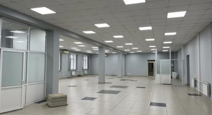 Сдам офисное помещение с общей площадью 326м2, на улице Северное шоссе, Центральный район, г. Красноярск, Красноярский край, Россия, агентство Джойнио. Фотография №1