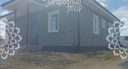 Купить дом 2-х комнатную, 70 кв. м. Фотография №1 Продам дом 2-х комнатный с общей площадью 70м2, на улице Московская, г. Обухово д, Московская обл., Россия, агентство АН Загородный Мир . Фотография №1